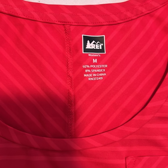 REI athletic top - Picture 4 of 4